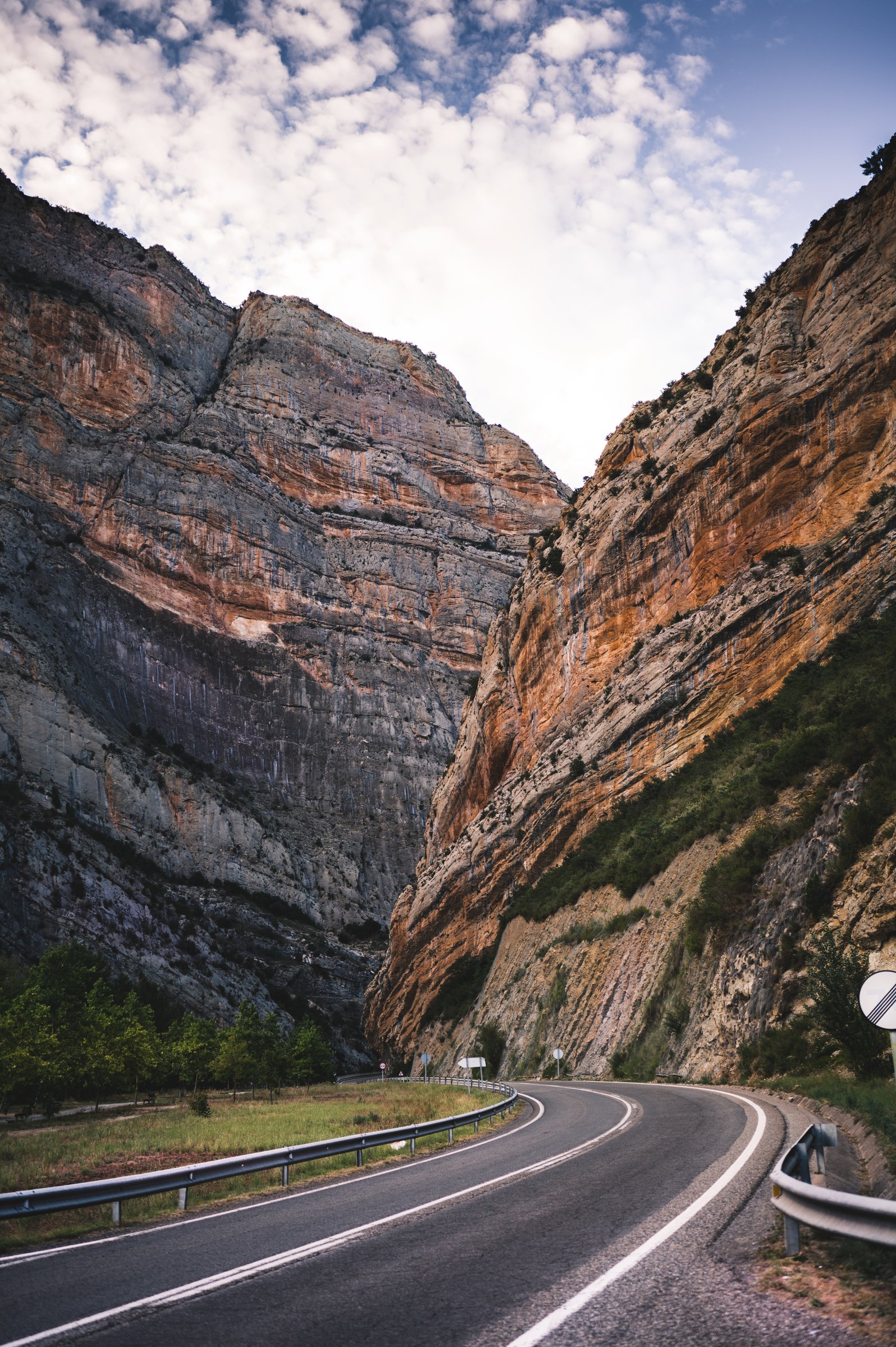 Serra del Montsec mountain pass